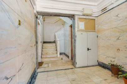 Apartamento T3 para Venda em Venteira