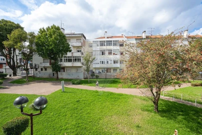 Apartamento T3 para Venda em Venteira