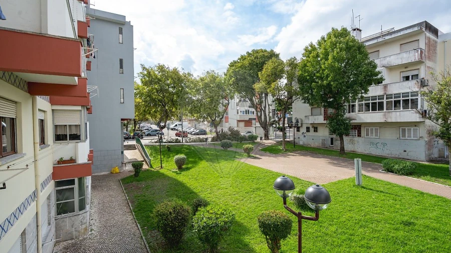 Apartamento T3 para Venda em Venteira