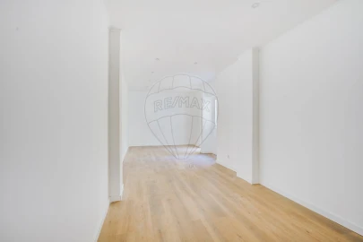 Apartamento T2 para Venda em Falagueira-Venda Nova