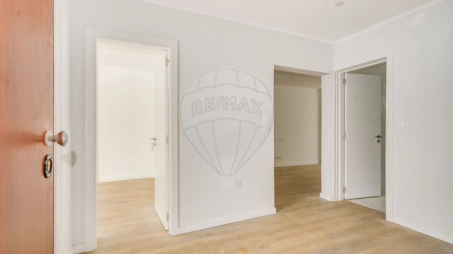 Apartamento T2 para Venda em Falagueira-Venda Nova