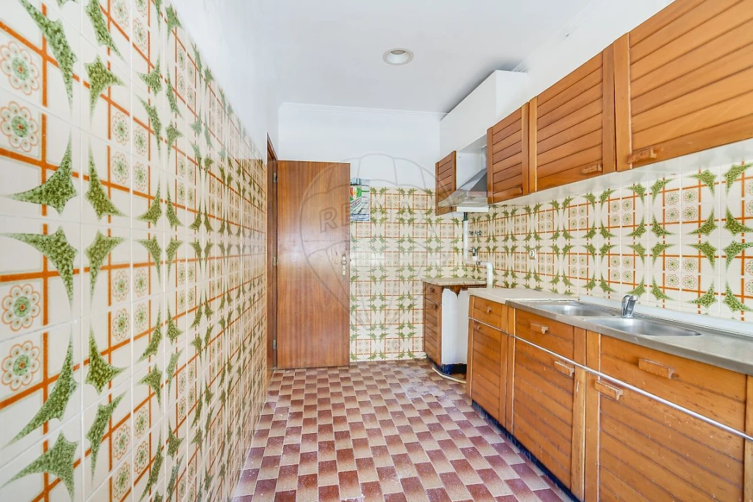 Apartamento T2 para Venda em Encosta do Sol Foto 1