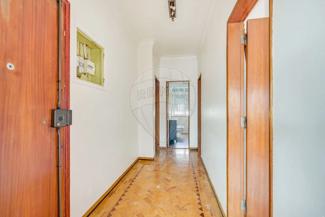 Apartamento T2 para Venda em Encosta do Sol Foto 5