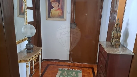 Apartamento T2 para Venda em Águas Livres