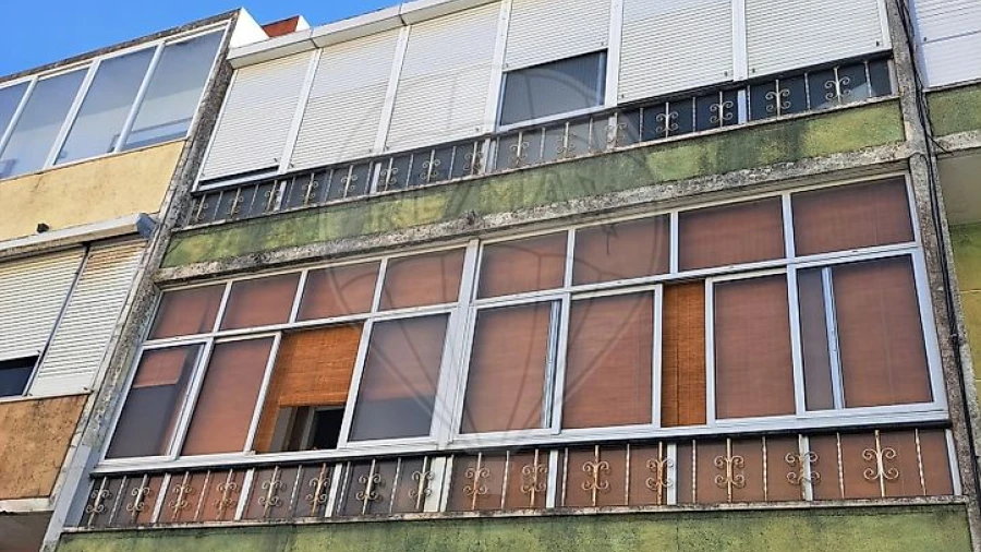 Apartamento T2 para Venda em Águas Livres