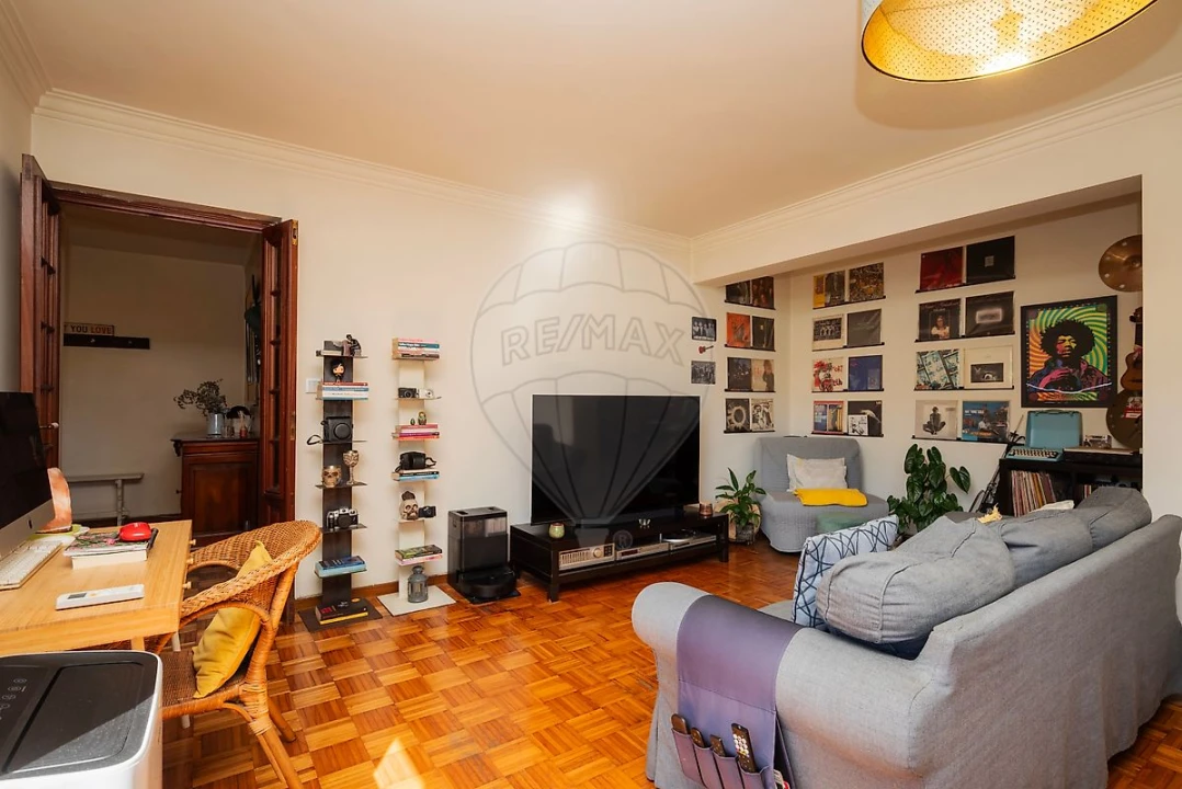 Apartamento T2 para Venda em Cacém e São Marcos Foto 10