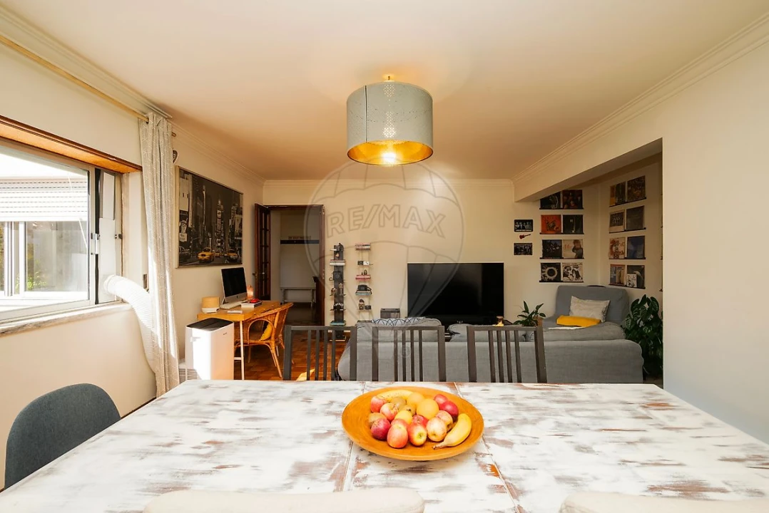 Apartamento T2 para Venda em Cacém e São Marcos Foto 8