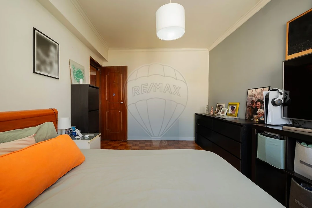Apartamento T2 para Venda em Cacém e São Marcos Foto 21