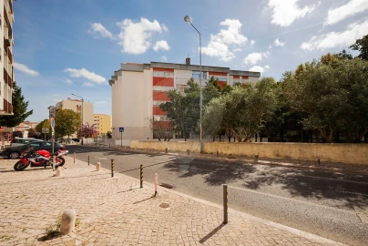 Apartamento T2 para Venda em Cacém e São Marcos