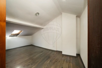 Apartamento T2 para Venda em Cacém e São Marcos