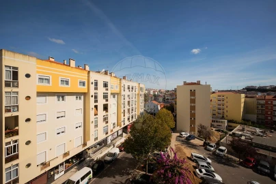 Apartamento T2 para Venda em Cacém e São Marcos