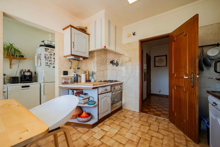Apartamento T2 para Venda em Cacém e São Marcos Foto 17