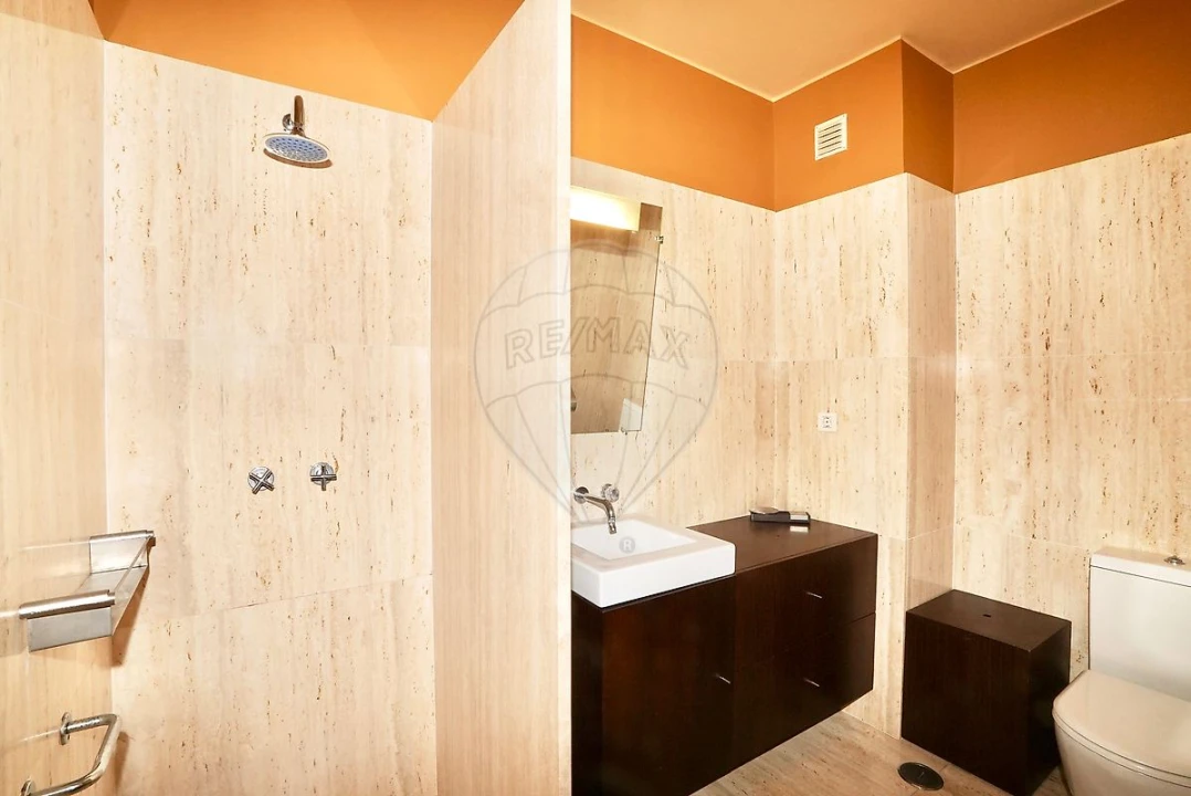 Apartamento T2 para Venda em Alverca do Ribatejo e Sobralinho Foto 24