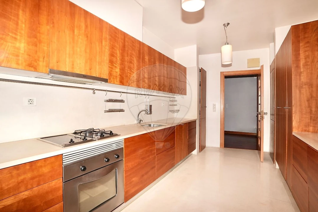 Apartamento T2 para Venda em Alverca do Ribatejo e Sobralinho Foto 9