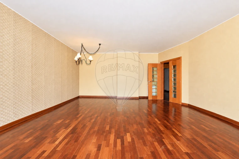 Apartamento T2 para Venda em Alverca do Ribatejo e Sobralinho Foto 2