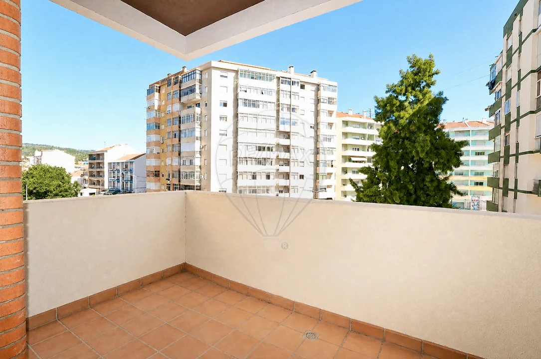 Apartamento T2 para Venda em Alverca do Ribatejo e Sobralinho Foto 18