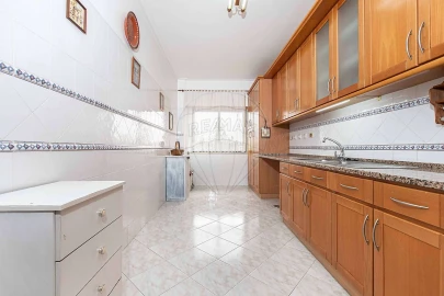 Apartamento T2 para Venda em Póvoa de Santa Iria e Forte da Casa