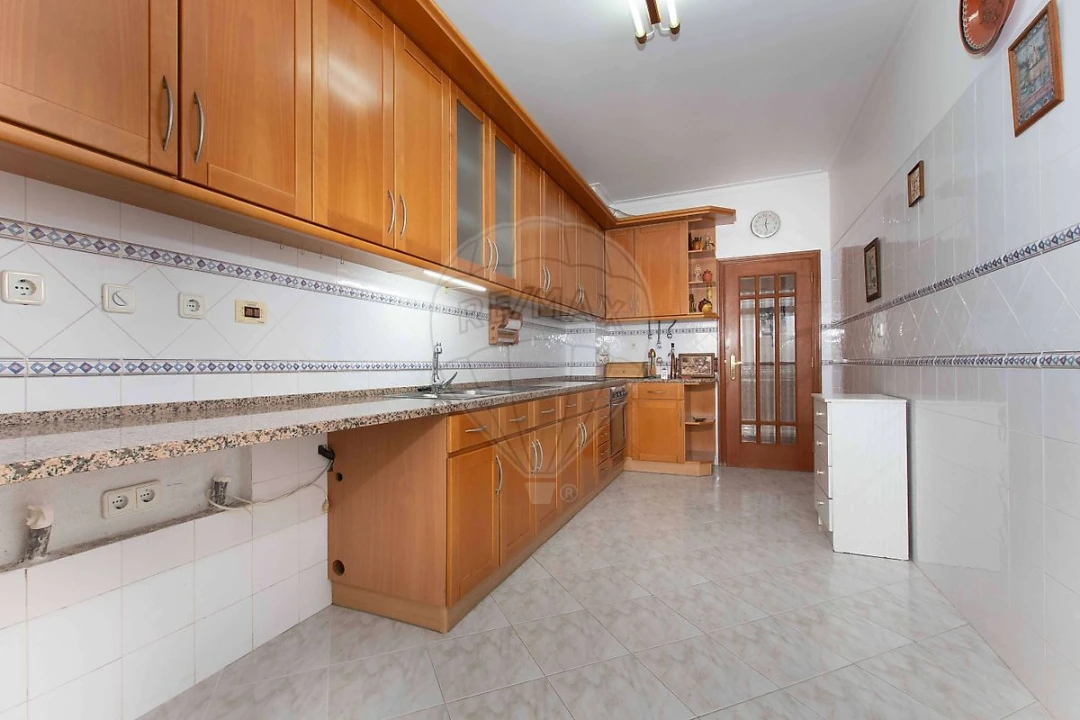 Apartamento T2 para Venda em Póvoa de Santa Iria e Forte da Casa Foto 10