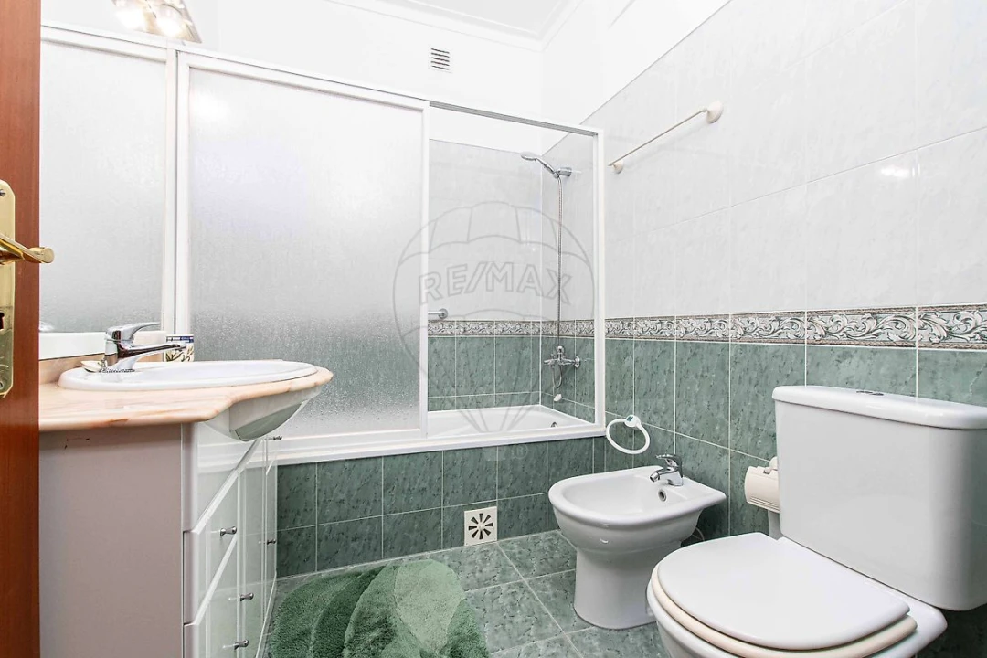 Apartamento T2 para Venda em Póvoa de Santa Iria e Forte da Casa Foto 19