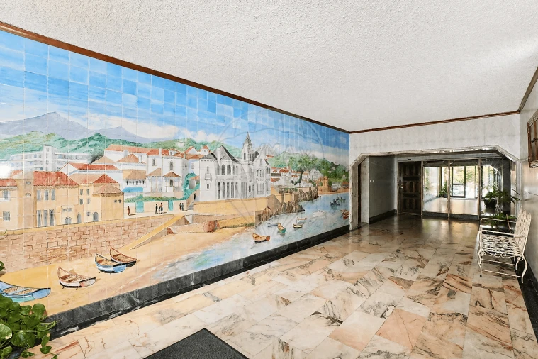 Apartamento T4 para Venda em Massamá e Monte Abraão Foto 23