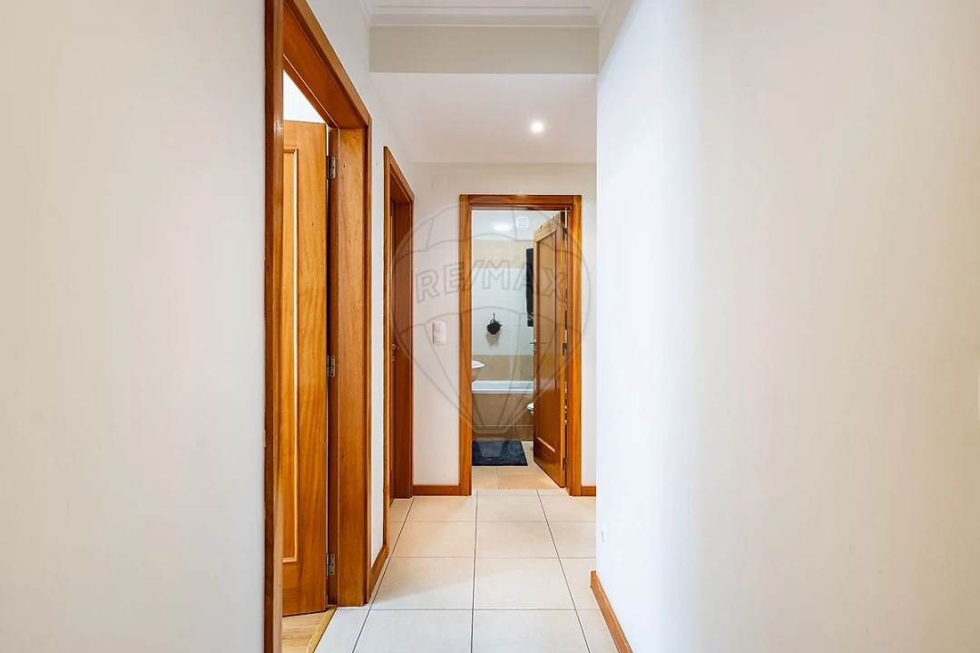 Apartamento T3 para Venda em Ovar, São João, Arada e São Vicente de Pereira Jusã Foto 24