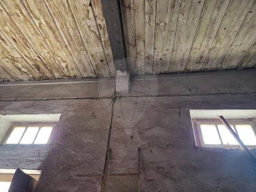 Armazém para Venda em Azueira e Sobral da Abelheira
