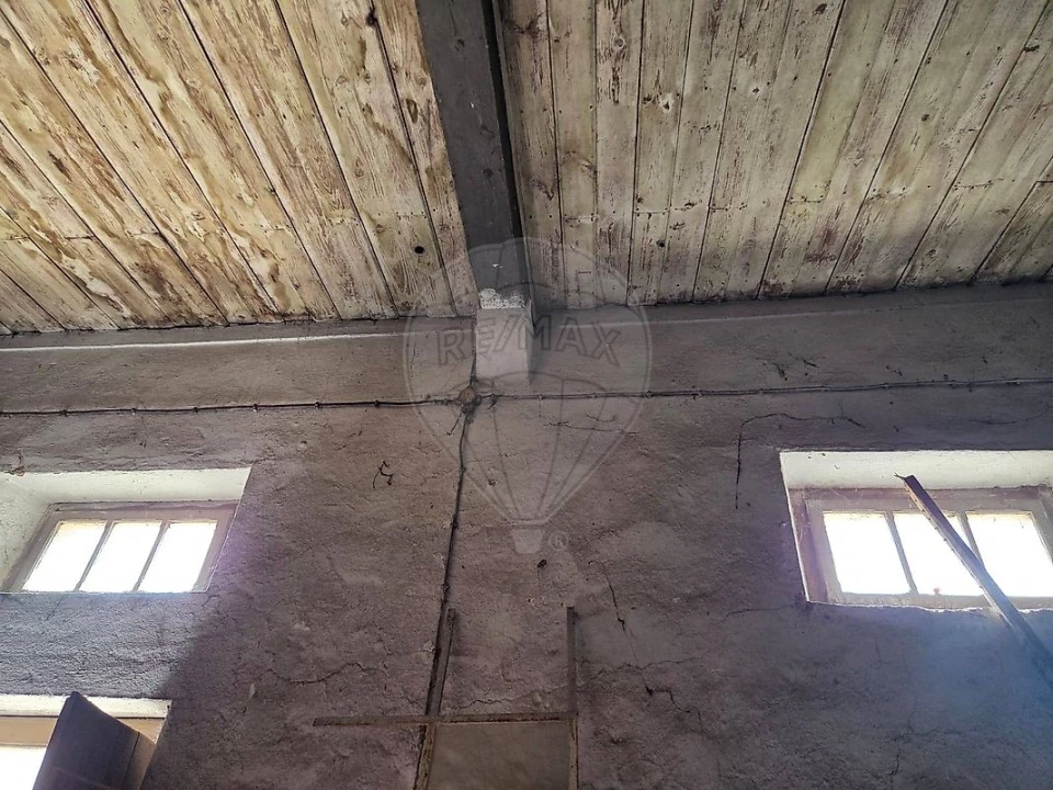 Armazém para Venda em Azueira e Sobral da Abelheira Foto 2
