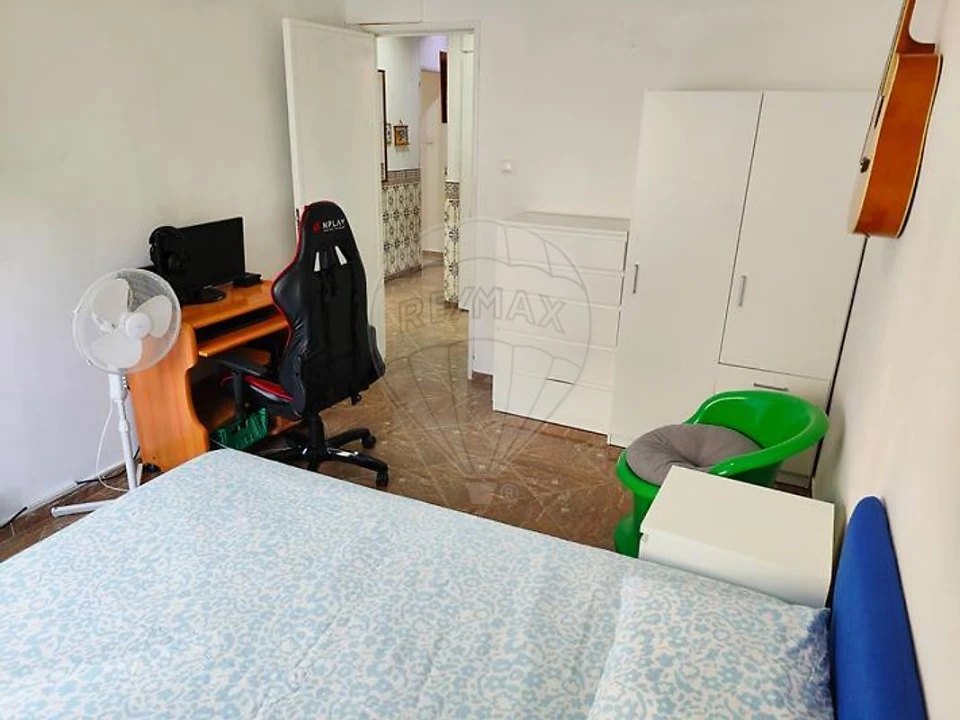 Apartamento T3 para Venda em Póvoa de Santo Adrião e Olival Basto Foto 36
