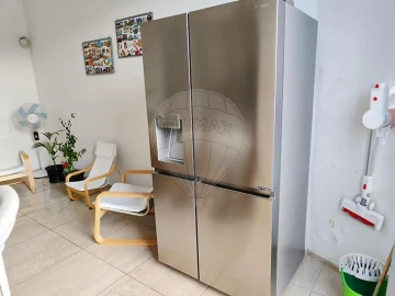 Apartamento T3 para Venda em Póvoa de Santo Adrião e Olival Basto