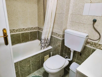Apartamento T3 para Venda em Póvoa de Santo Adrião e Olival Basto