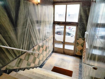 Apartamento T3 para Venda em Póvoa de Santo Adrião e Olival Basto
