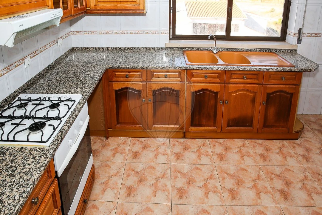 Apartamento T2 para Venda em Arruda dos Vinhos Foto 5