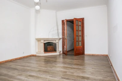 Apartamento T2 para Venda em Arruda dos Vinhos