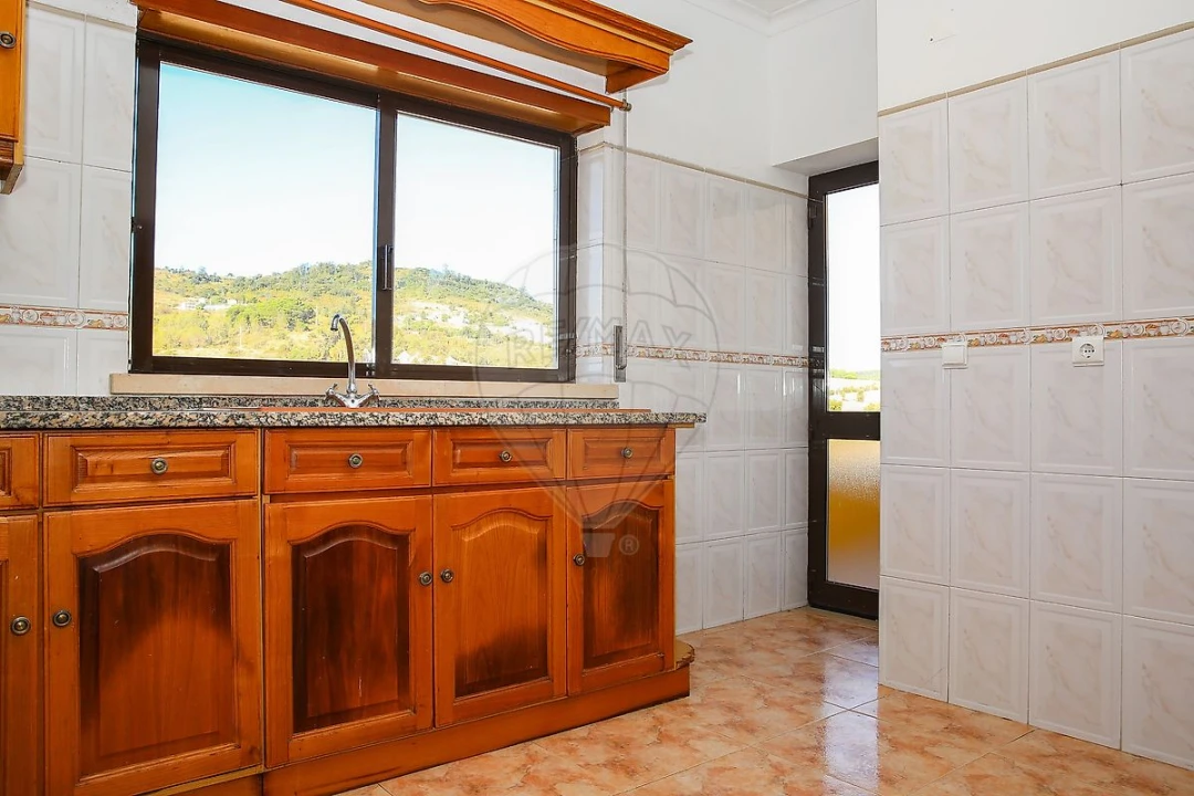 Apartamento T2 para Venda em Arruda dos Vinhos Foto 6