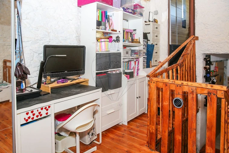 Moradia T2 para Venda em Dois Portos e Runa Foto 21