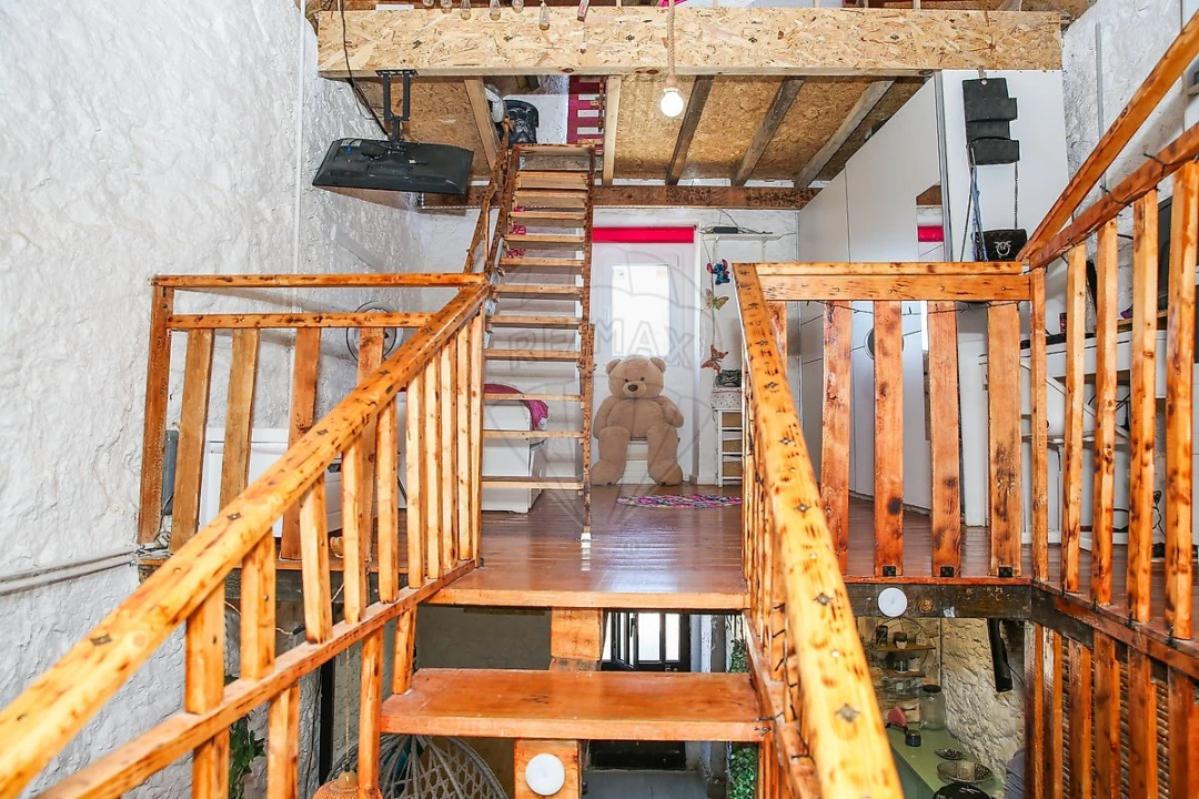 Moradia T2 para Venda em Dois Portos e Runa Foto 14