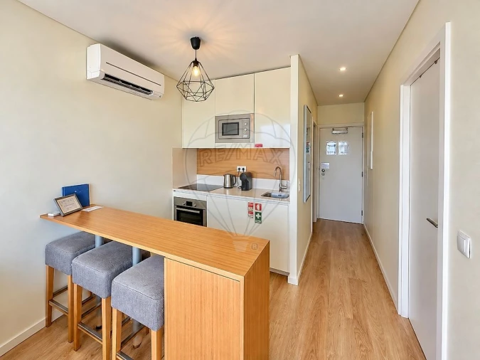Apartamento T1 para Venda em Cedofeita, Santo Ildefonso, Sé, Miragaia, São Nicolau e Vitória Foto 2