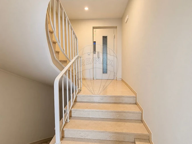 Apartamento T1 para Venda em Cedofeita, Santo Ildefonso, Sé, Miragaia, São Nicolau e Vitória Foto 6
