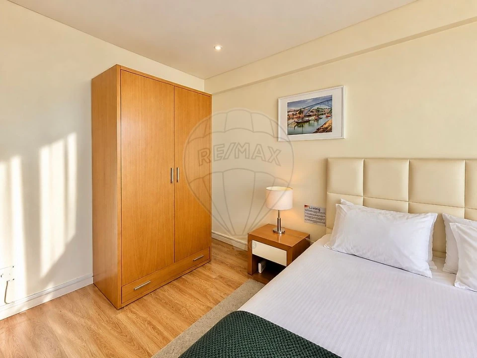 Apartamento T1 para Venda em Cedofeita, Santo Ildefonso, Sé, Miragaia, São Nicolau e Vitória Foto 11