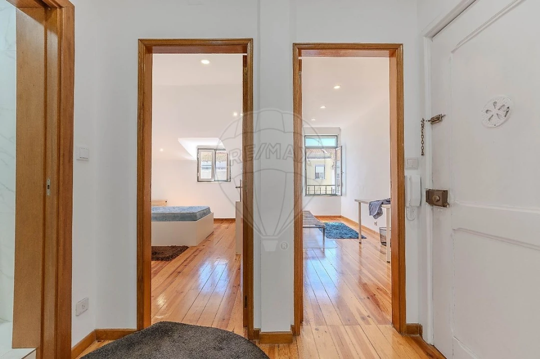Apartamento T3 para Venda em Arroios Foto 4