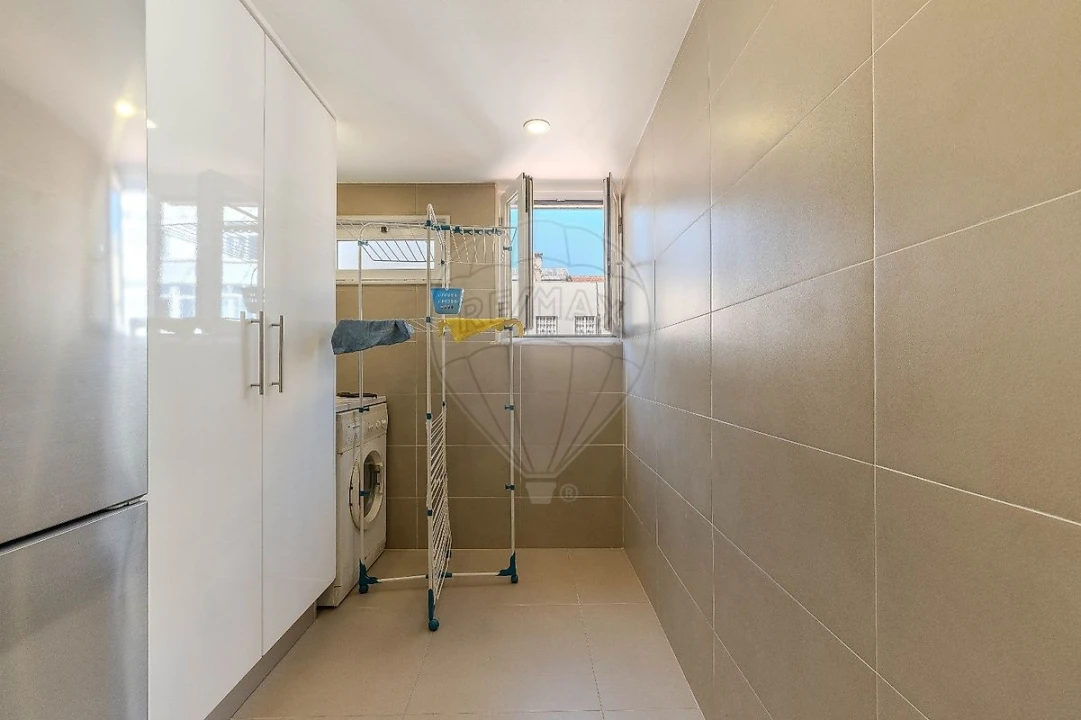 Apartamento T3 para Venda em Arroios Foto 17