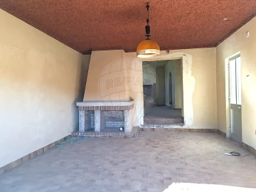 Moradia T2 para Venda em Santa Catarina