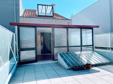 Apartamento T1 para Arrendamento em Paranhos