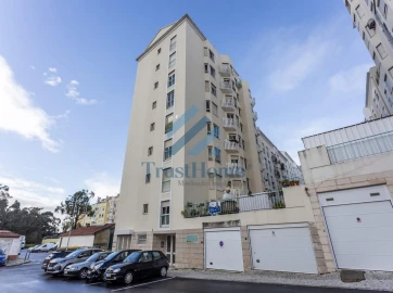 Apartamento T3 para Venda em Rio de Mouro