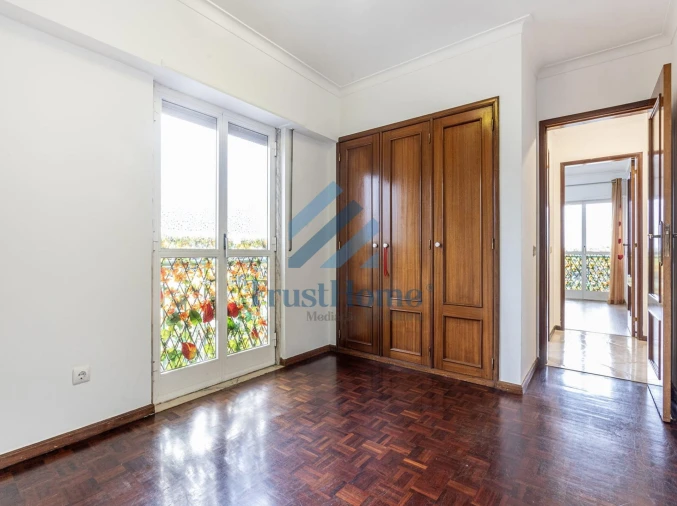 Apartamento T3 para Venda em Rio de Mouro Foto 13