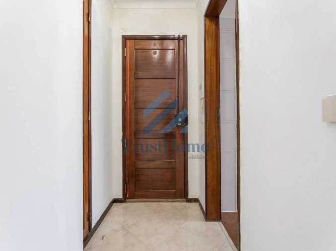 Apartamento T3 para Venda em Rio de Mouro Foto 18