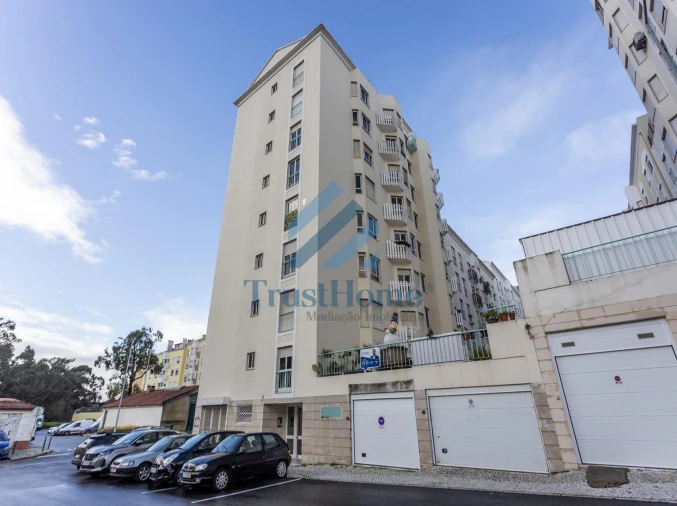 Apartamento T3 para Venda em Rio de Mouro Foto 21