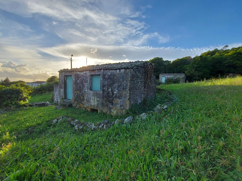 Moradia para Venda em Calheta de Nesquim Foto 25