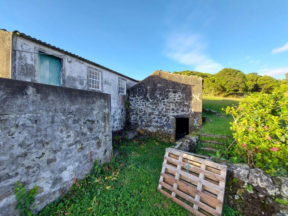 Moradia para Venda em Calheta de Nesquim Foto 26