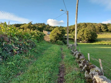 Moradia para Venda em Calheta de Nesquim